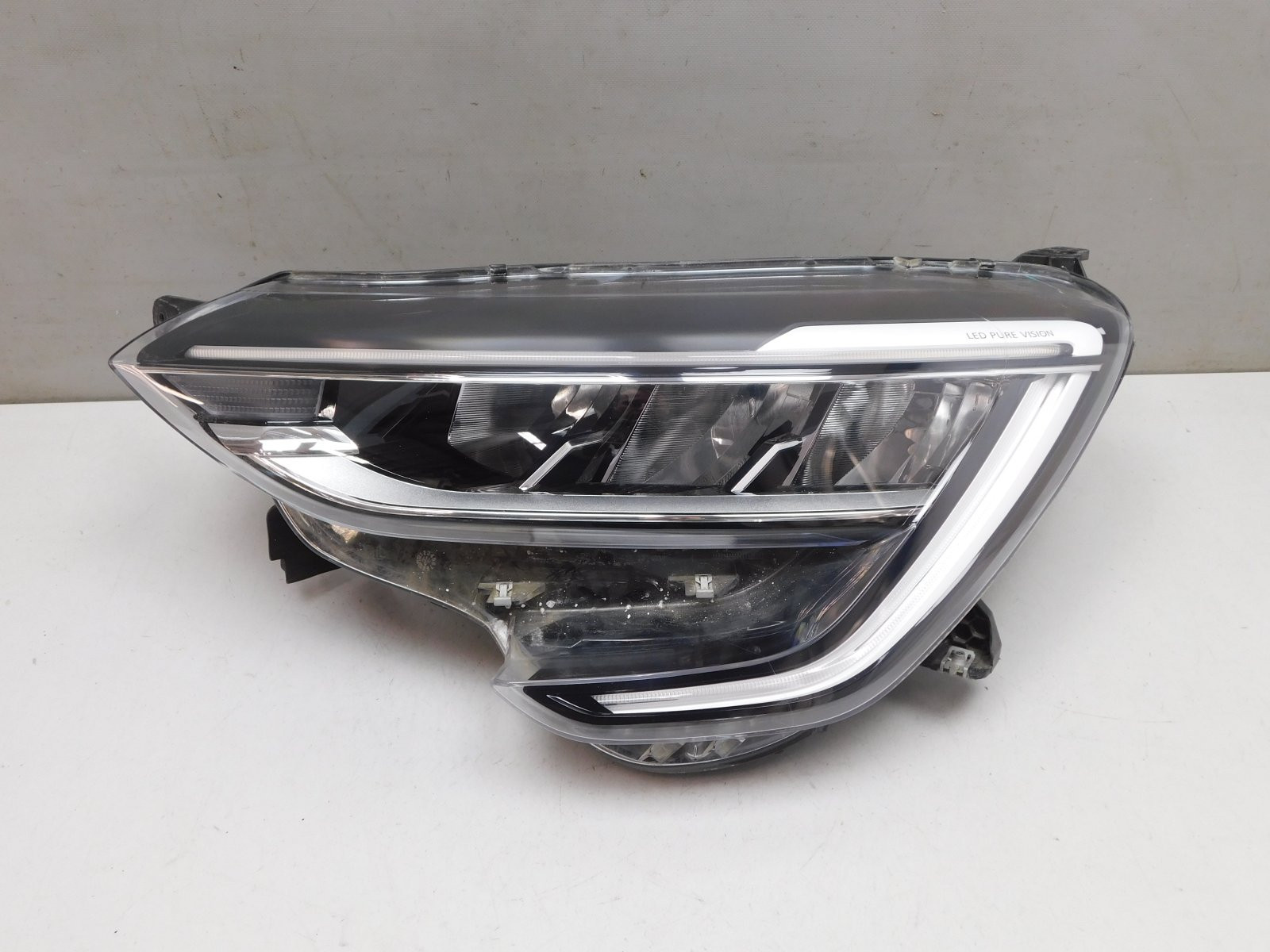 Фара левая Renault Arkana 2019>