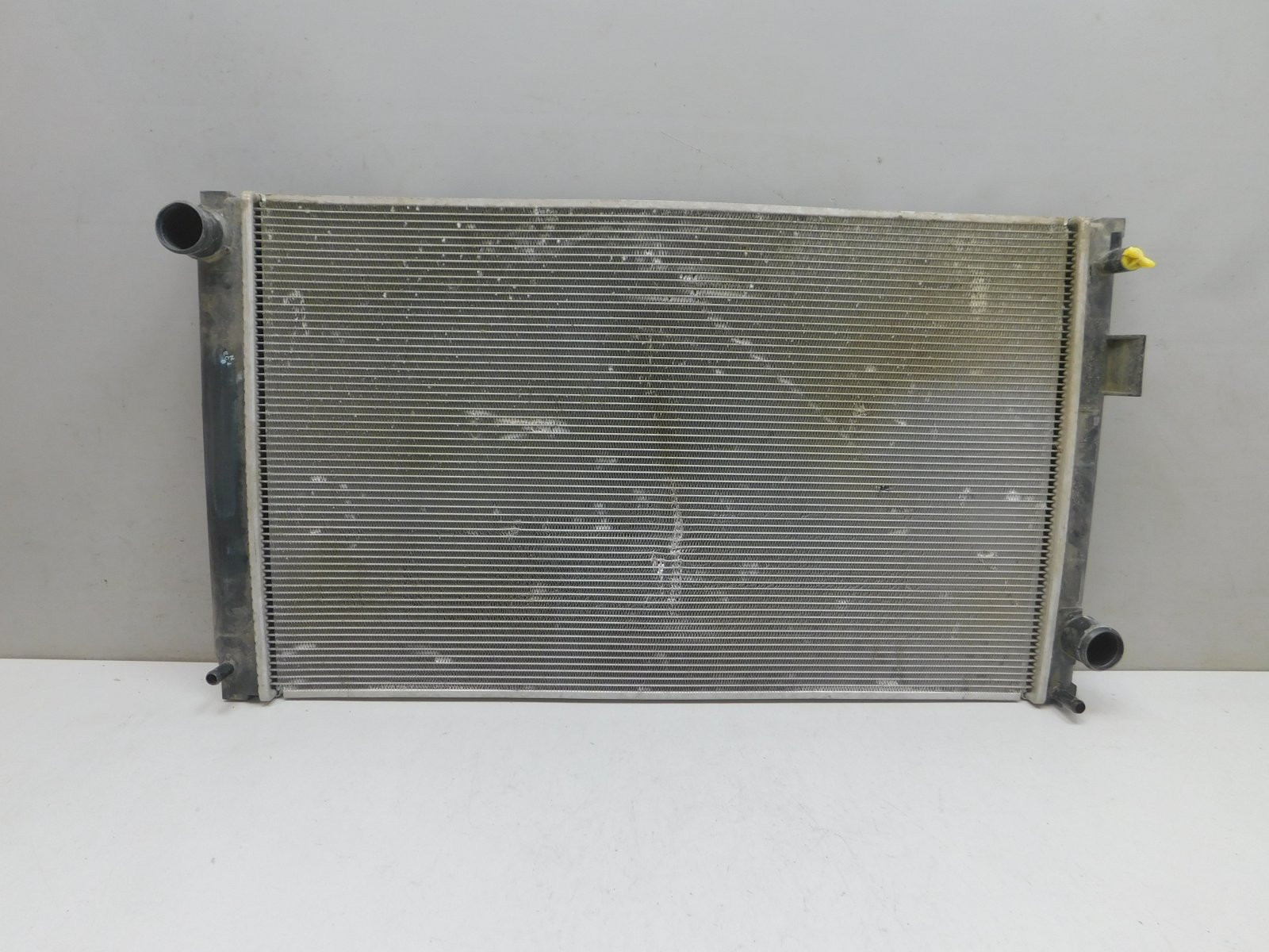 Радиатор охлаждения Toyota RAV 4 2013-2019