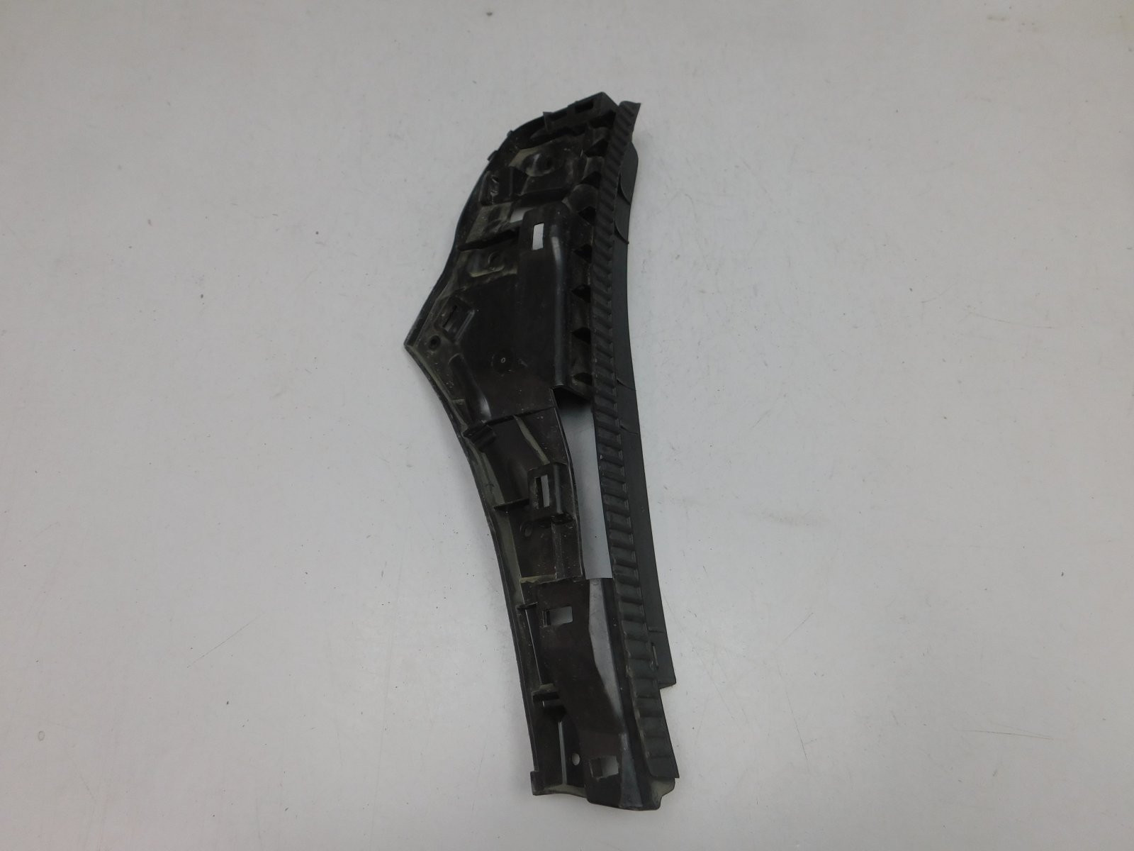 Накладка крыла переднего левого Renault Duster II 2021>