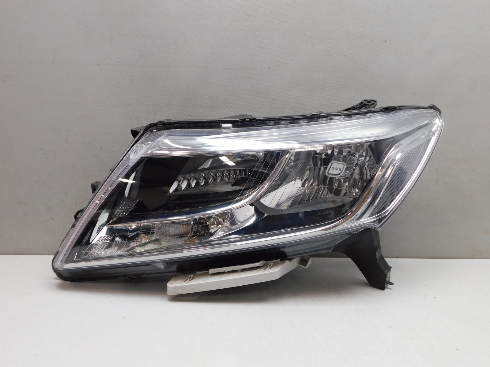 Фара левая Nissan Pathfinder (R52) 2013>