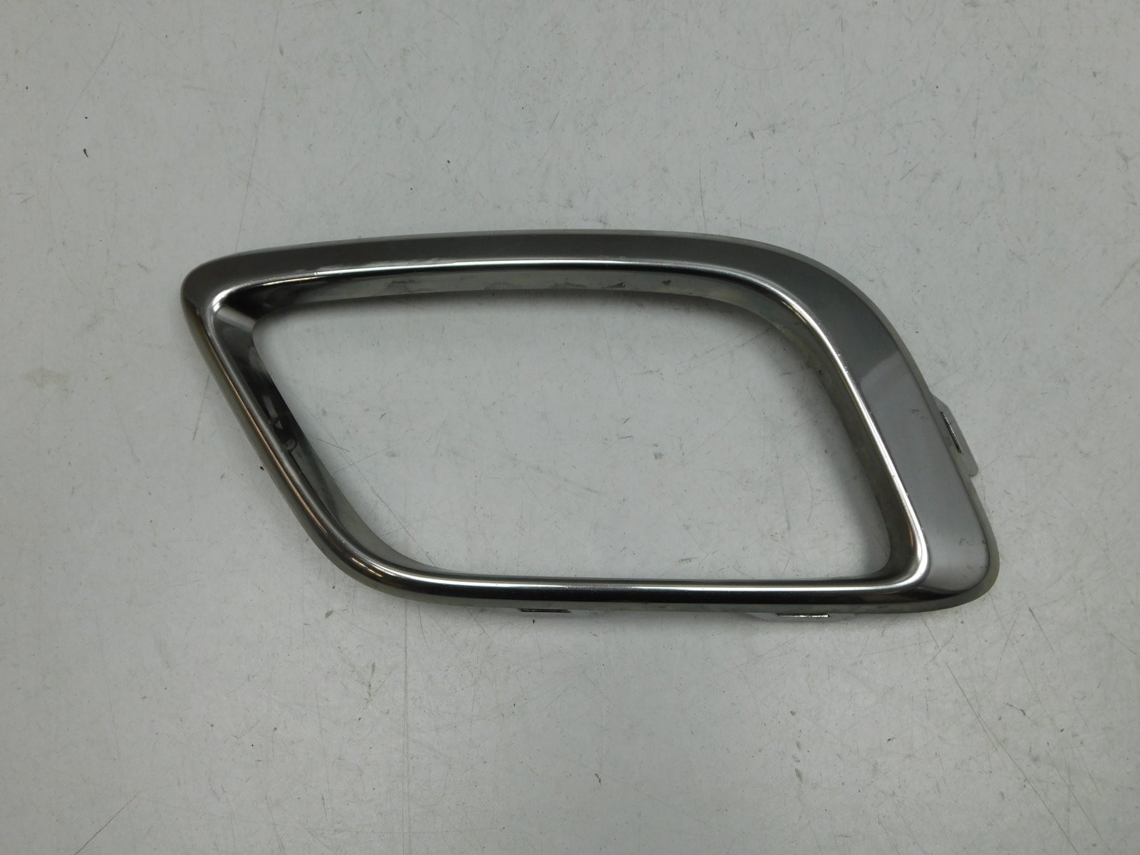 Рамка для противотуманных фар Renault Logan II 2014>