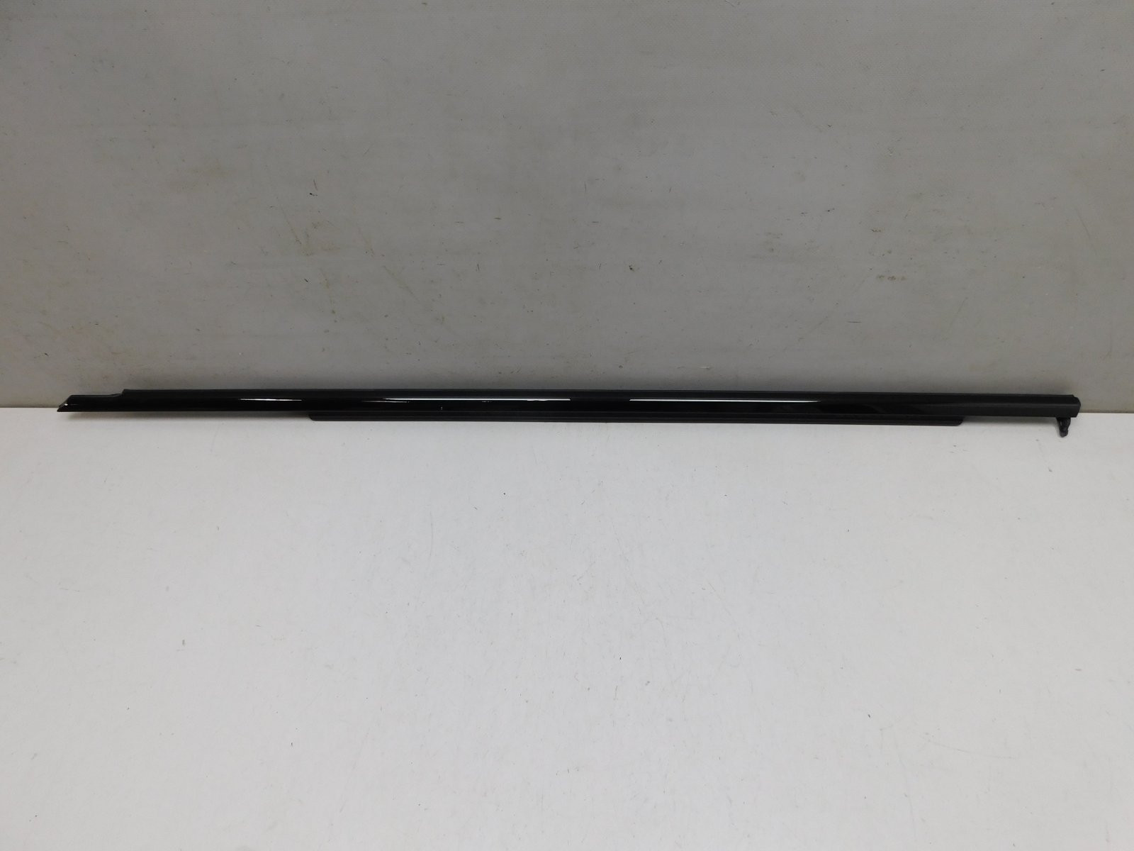 Накладка стекла переднего левого BMW 5-серия G30 2016>