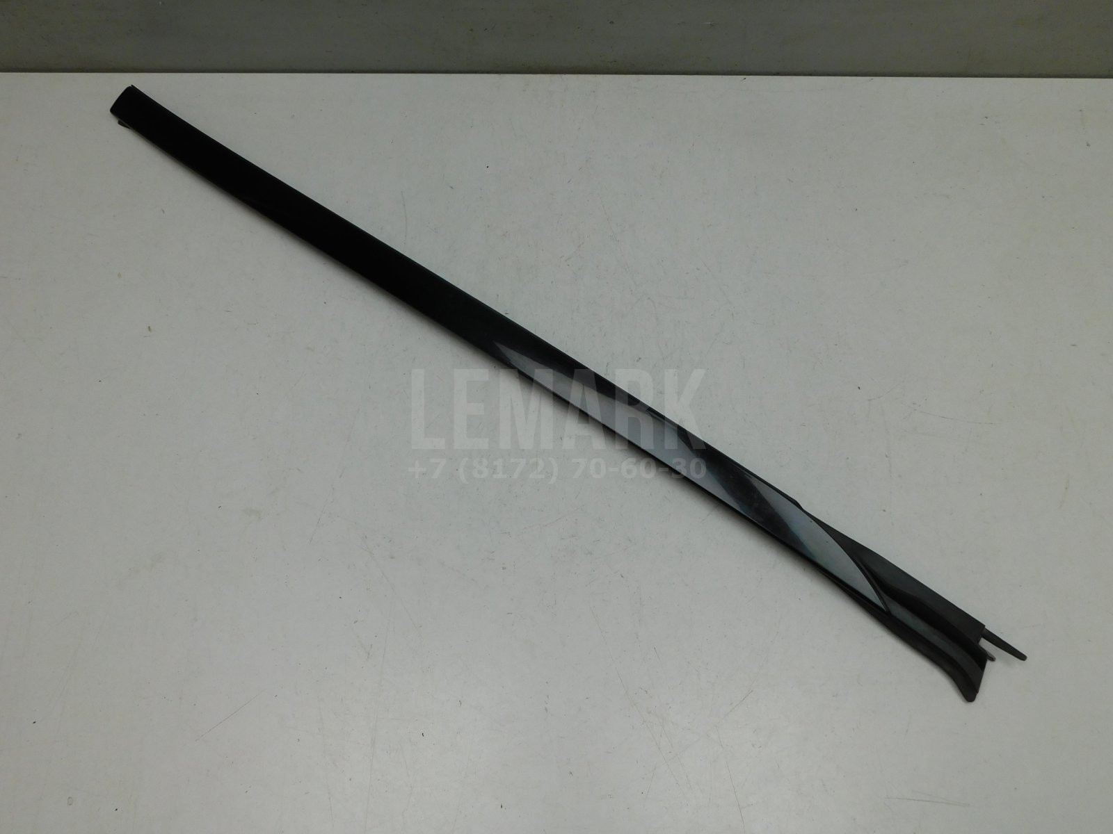 Молдинг лобового стекла BMW X5 G05 2018> 51317463527