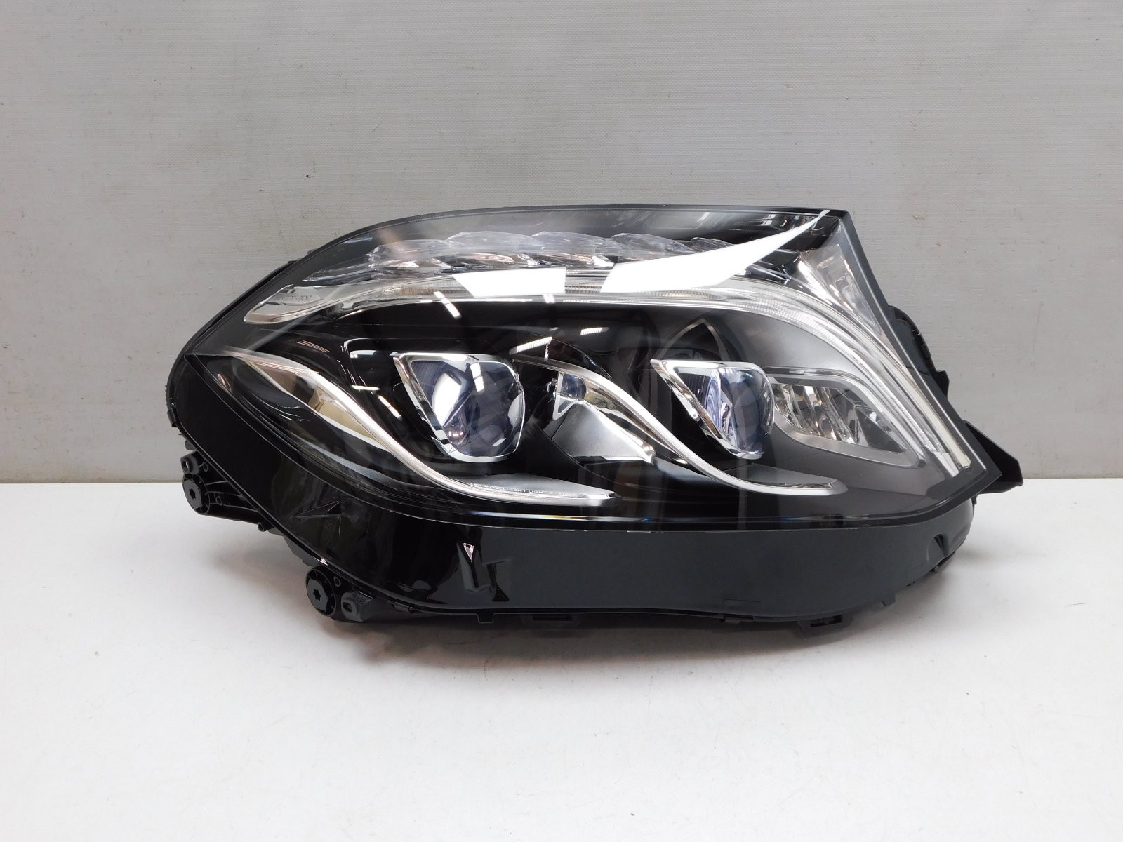 Фара правая Mercedes-Benz GL/GLS-klasse X166 2012>