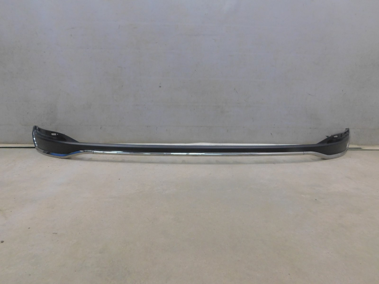 Накладка заднего бампера Lexus ES 2018>