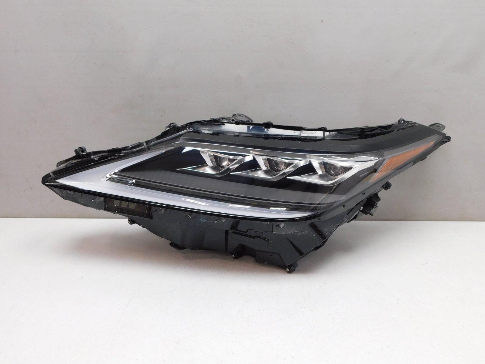 Фара левая Lexus RX IV 2015>