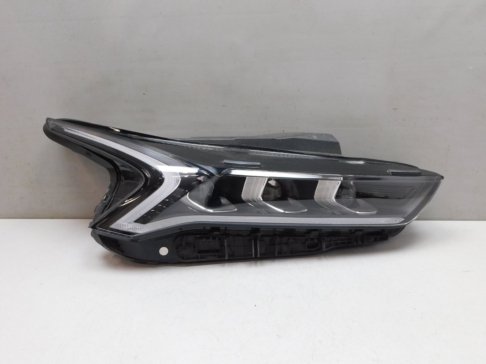 Фара правая Kia K5 2020>