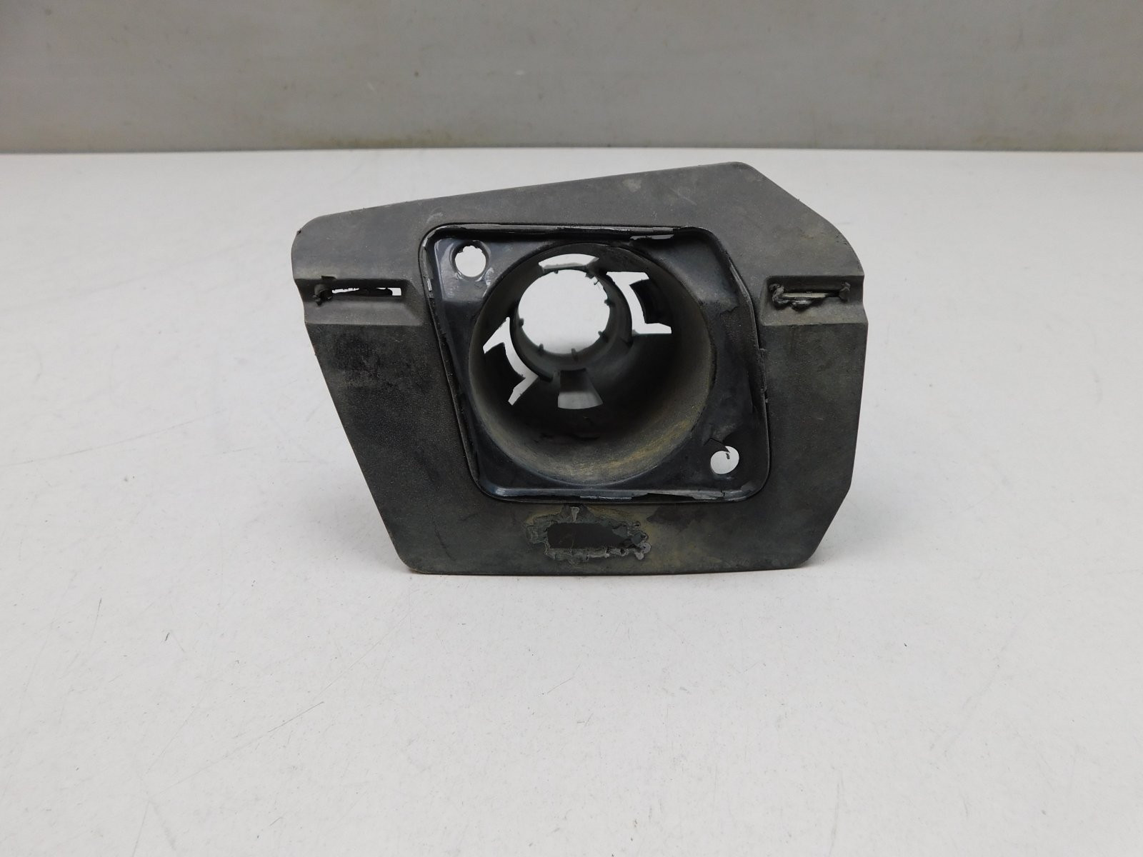 Кронштейн форсунки омывателя фар BMW X5 F15 2013-2018