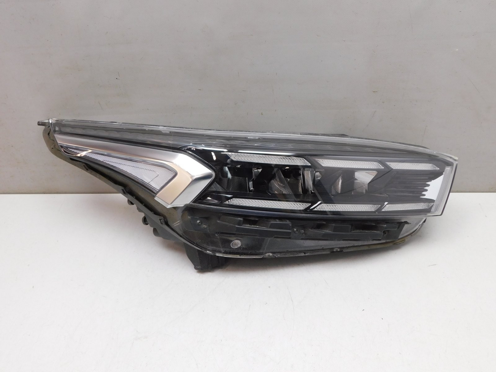 Фара правая Kia Cerato 2018>