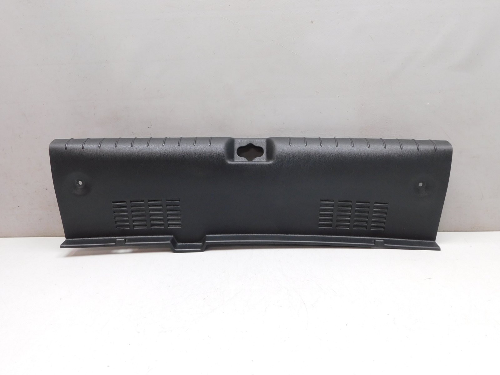 Обшивка багажника Hyundai Solaris 2017>