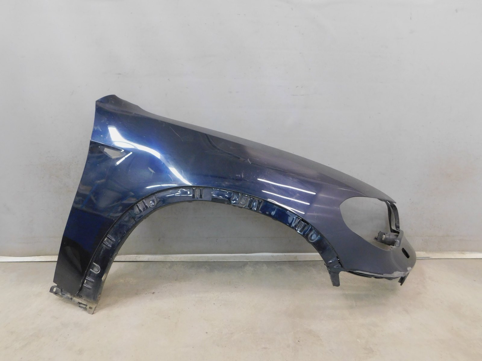 Крыло переднее правое BMW X5 E70 2007>