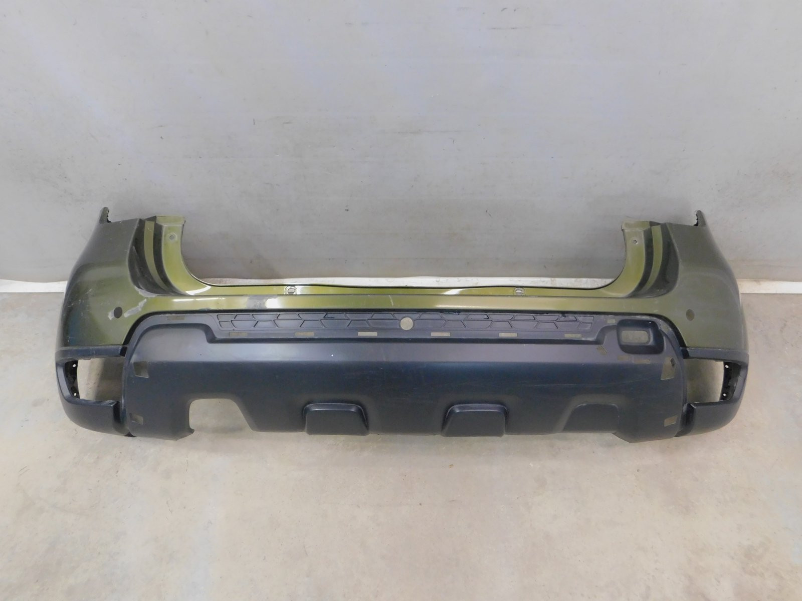 Бампер задний Renault Duster 2011>