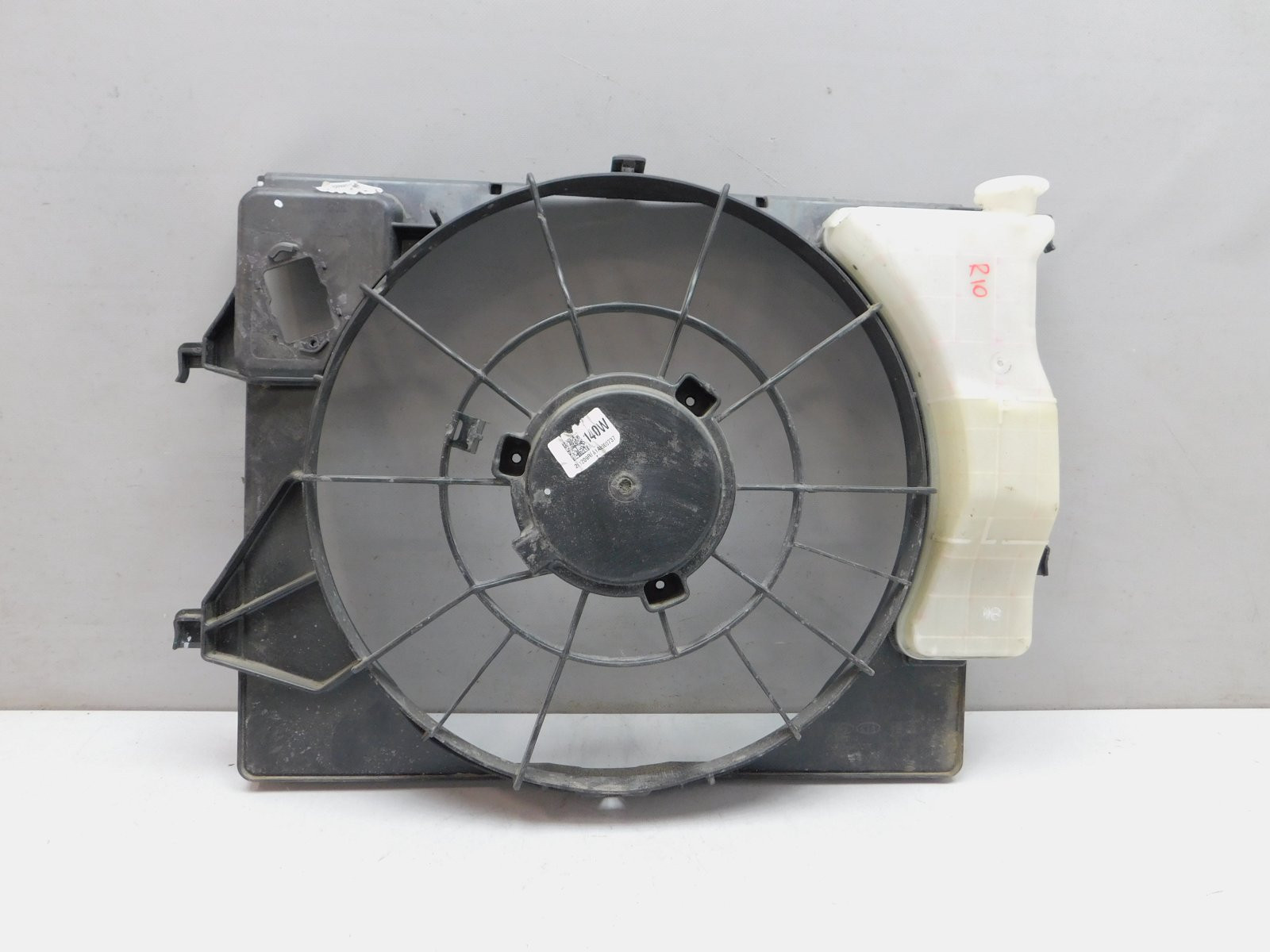 Диффузор радиатора Kia Rio 2017>