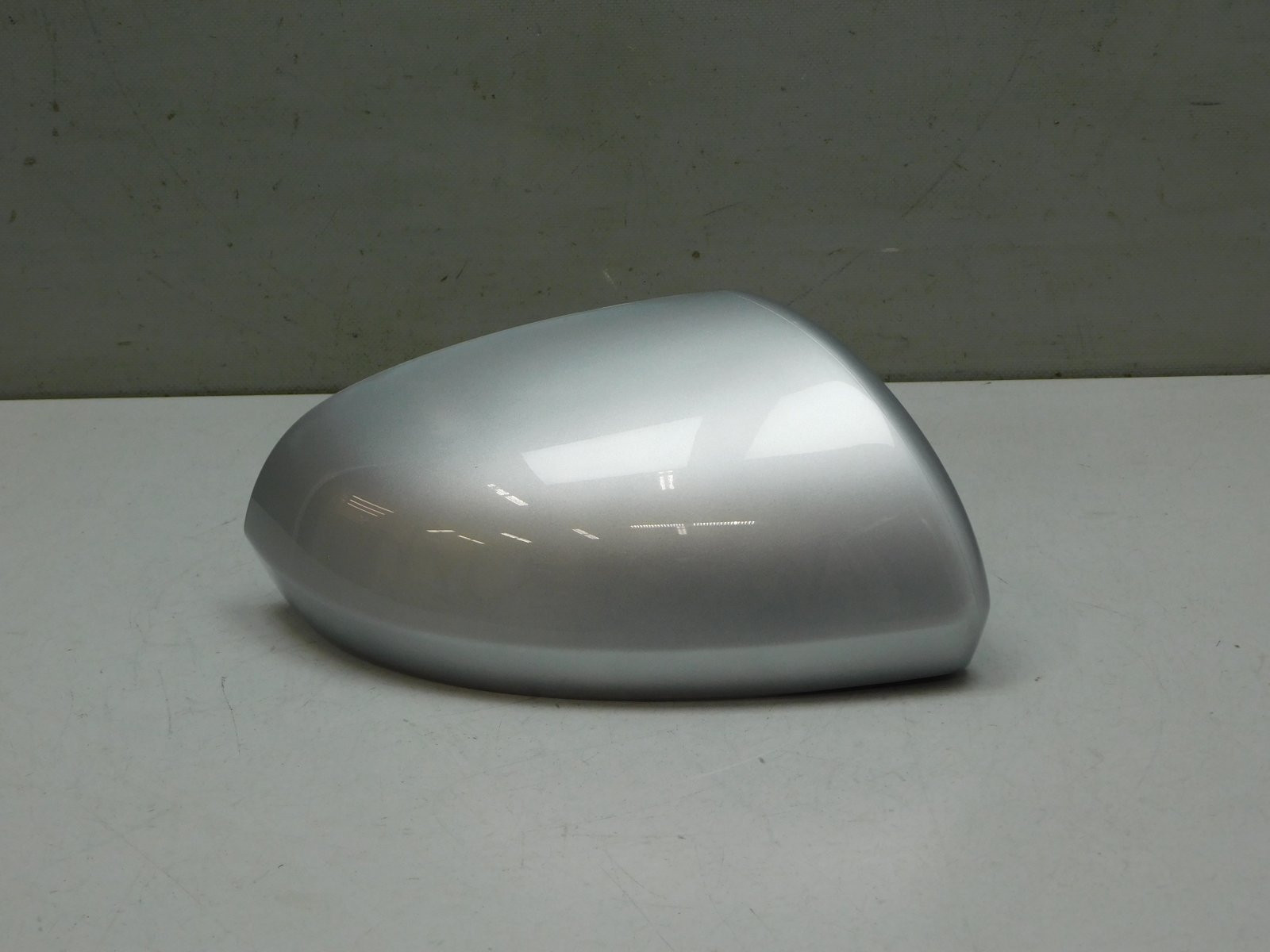 Накладка зеркала правого Renault Arkana 2019>