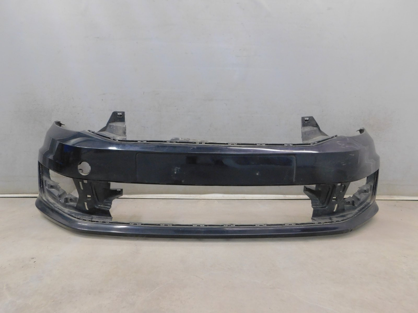 Бампер передний Volkswagen Polo Sedan 2011-2020