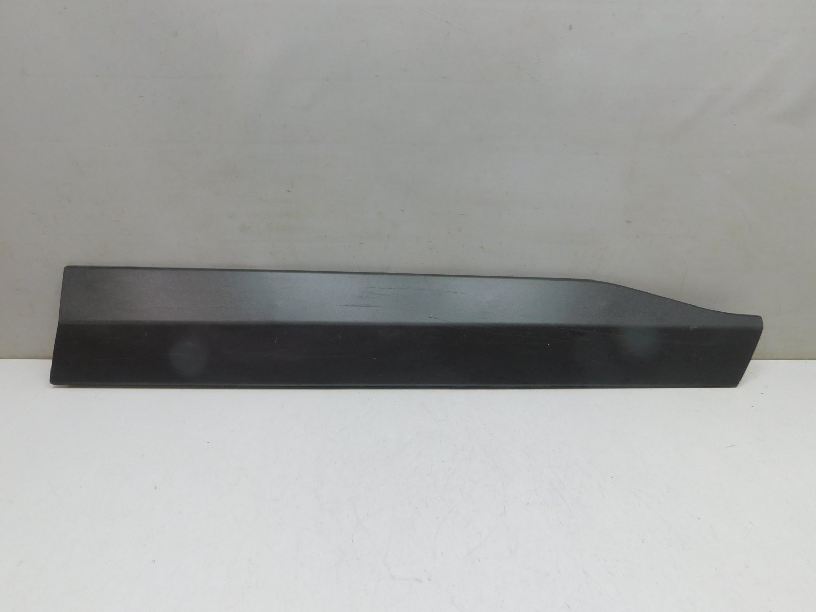 Накладка двери передней правой Toyota RAV 4 2019>