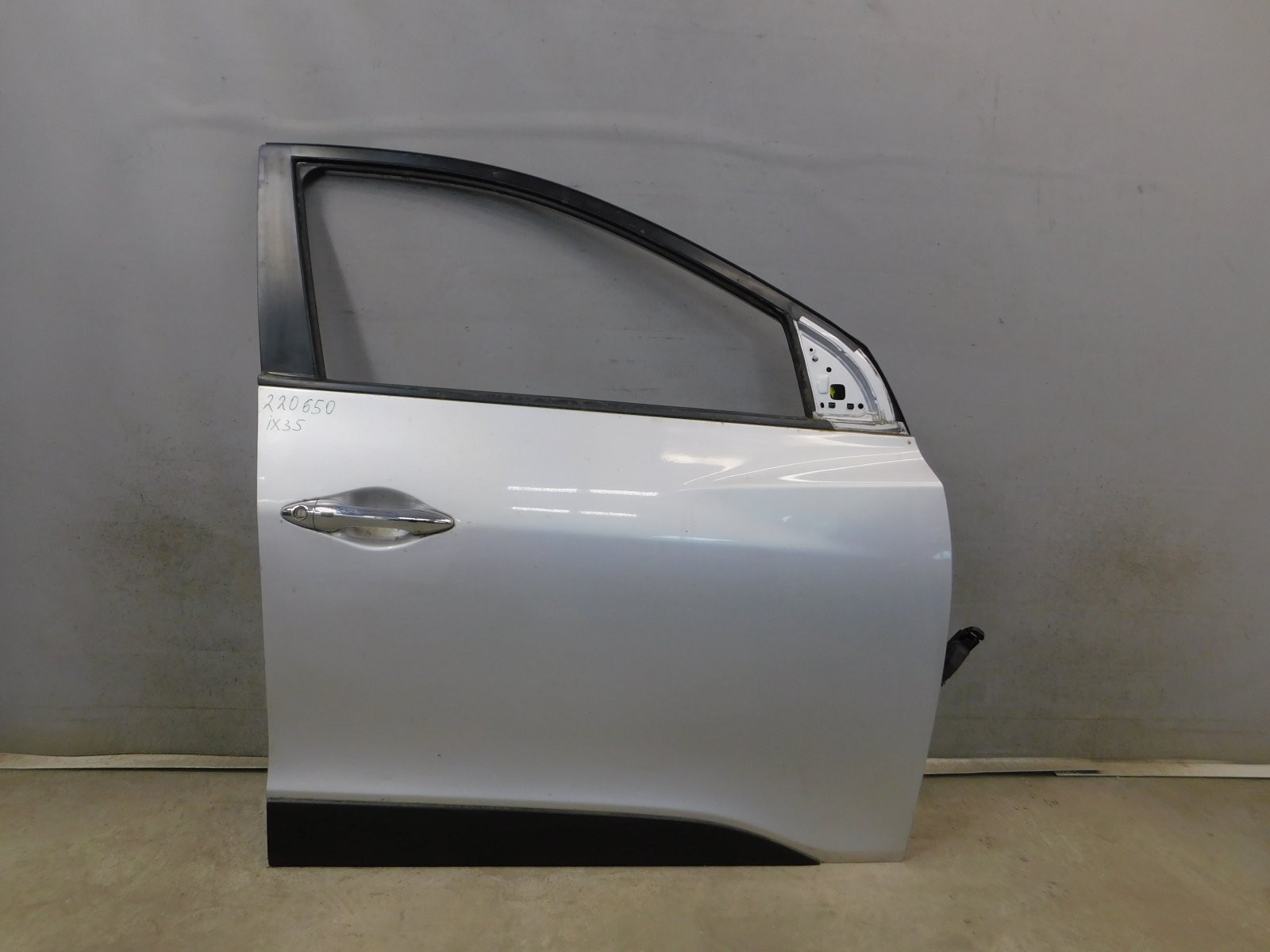 Дверь передняя правая Hyundai ix35 2010>