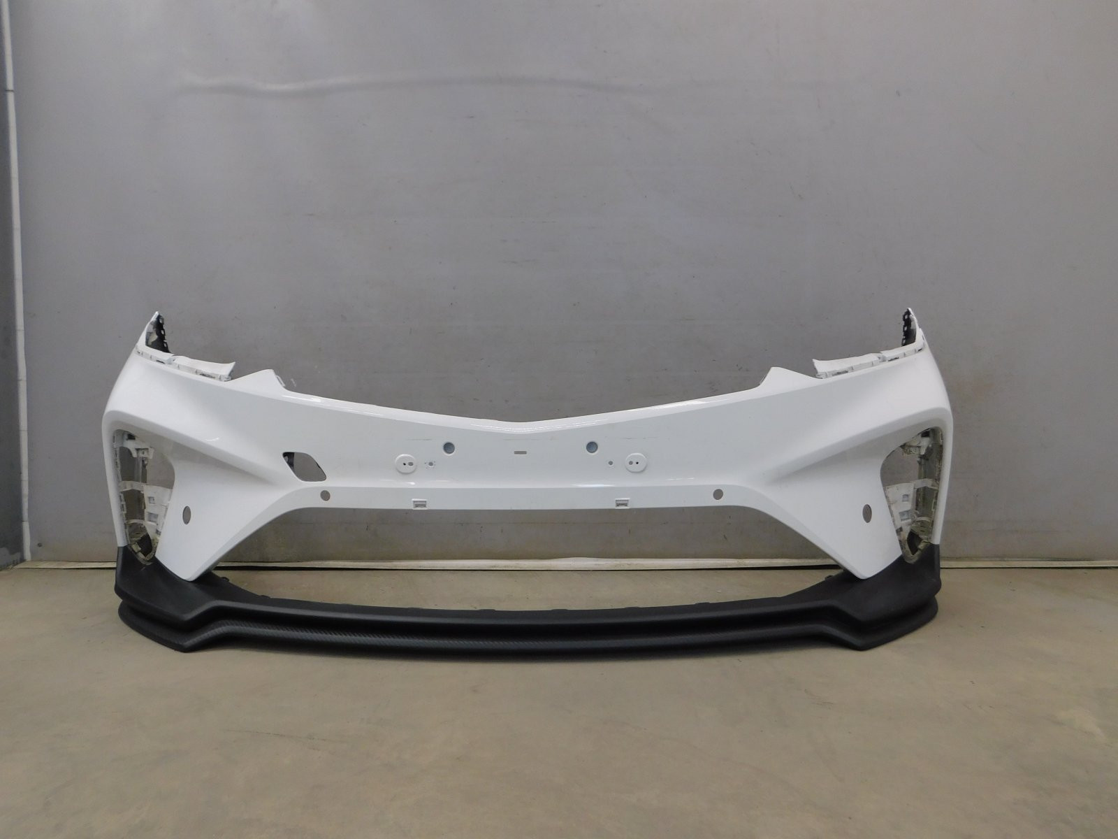Бампер передний Geely Coolray I 2020>